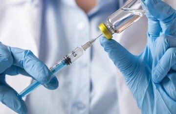آغاز اولین مرحله تزریق واکسن کرونای آسترازنکا در رفسنجان