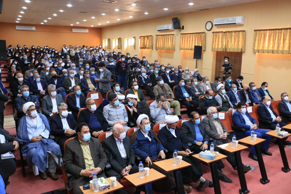 مدیران رفسنجانی در برگزاری مراسم‌ پرجمعیت معارفه در دوران کرونا از هم سبقت می‌گیرند