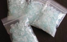 کشف ۱۵ کیلو شیشه از باند توزیع مواد مخدر در رفسنجان/پاکسازی محله‌های رفسنجان از فروشندگان مواد مخدر