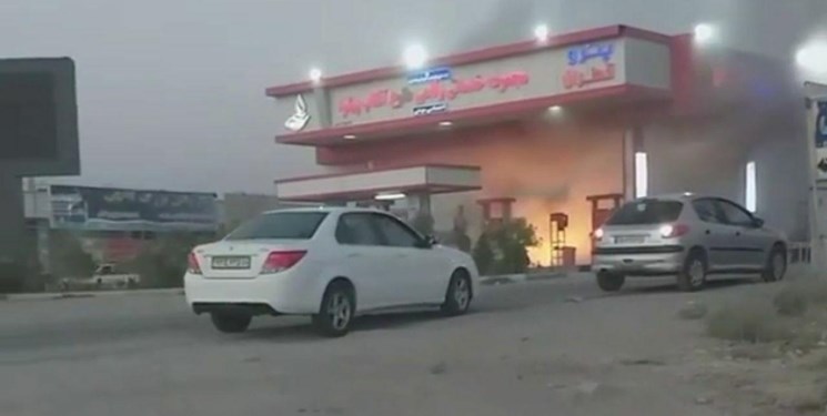 عامل آتش‌سوزی جایگاه سوخت در رفسنجان شناسایی شد