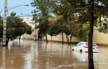 آخرین وضعیت سیل در رفسنجان/خیابان‌های شهر مملو از سیلاب/وزیر کشور در راه رفسنجان